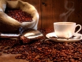 FreeGreatPicture.com-16842-coffee-and-coffee-beans-close-up